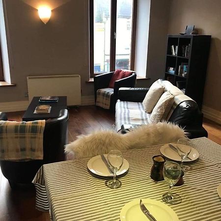 Centre Of Dingle Town - Luxury Holiday Apartment Екстериор снимка