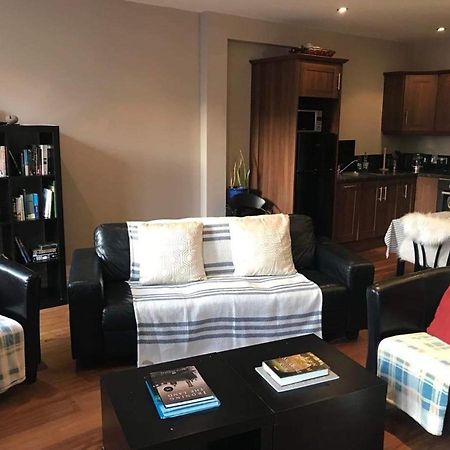 Centre Of Dingle Town - Luxury Holiday Apartment Екстериор снимка