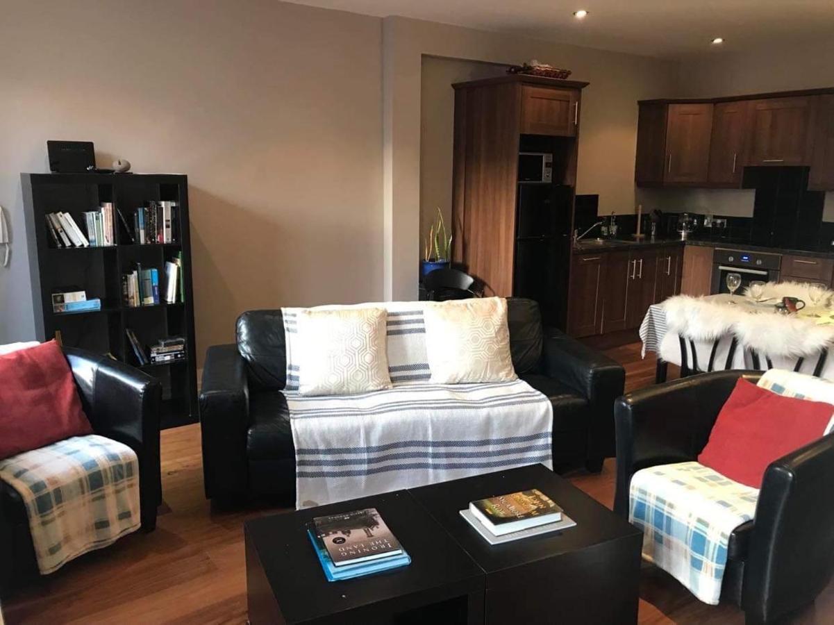 Centre Of Dingle Town - Luxury Holiday Apartment Екстериор снимка