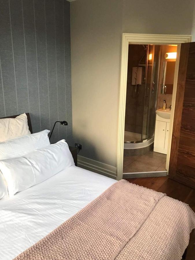 Centre Of Dingle Town - Luxury Holiday Apartment Екстериор снимка