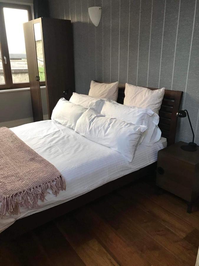 Centre Of Dingle Town - Luxury Holiday Apartment Екстериор снимка